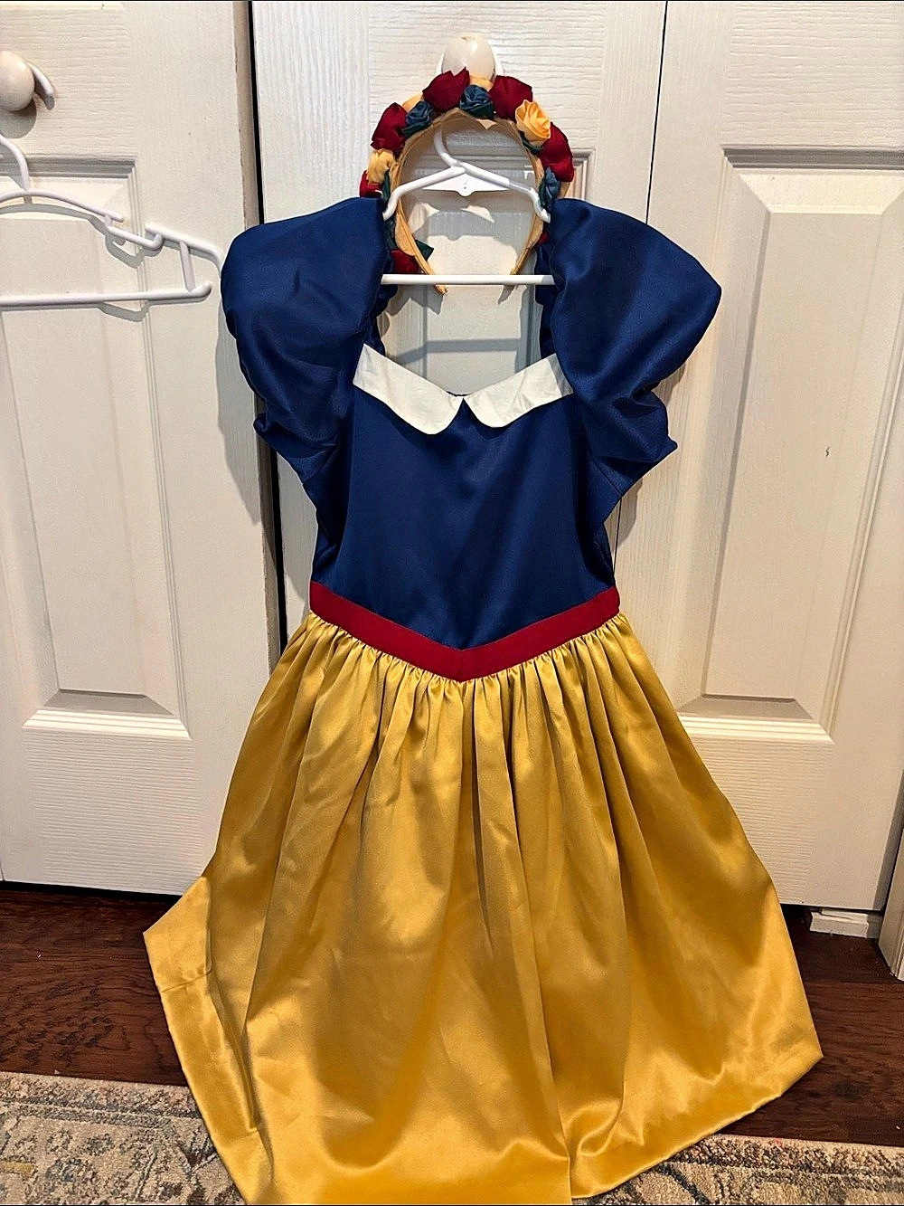 Disney Snow White Costume Dress Girls Size 6 Blue & Yellow
